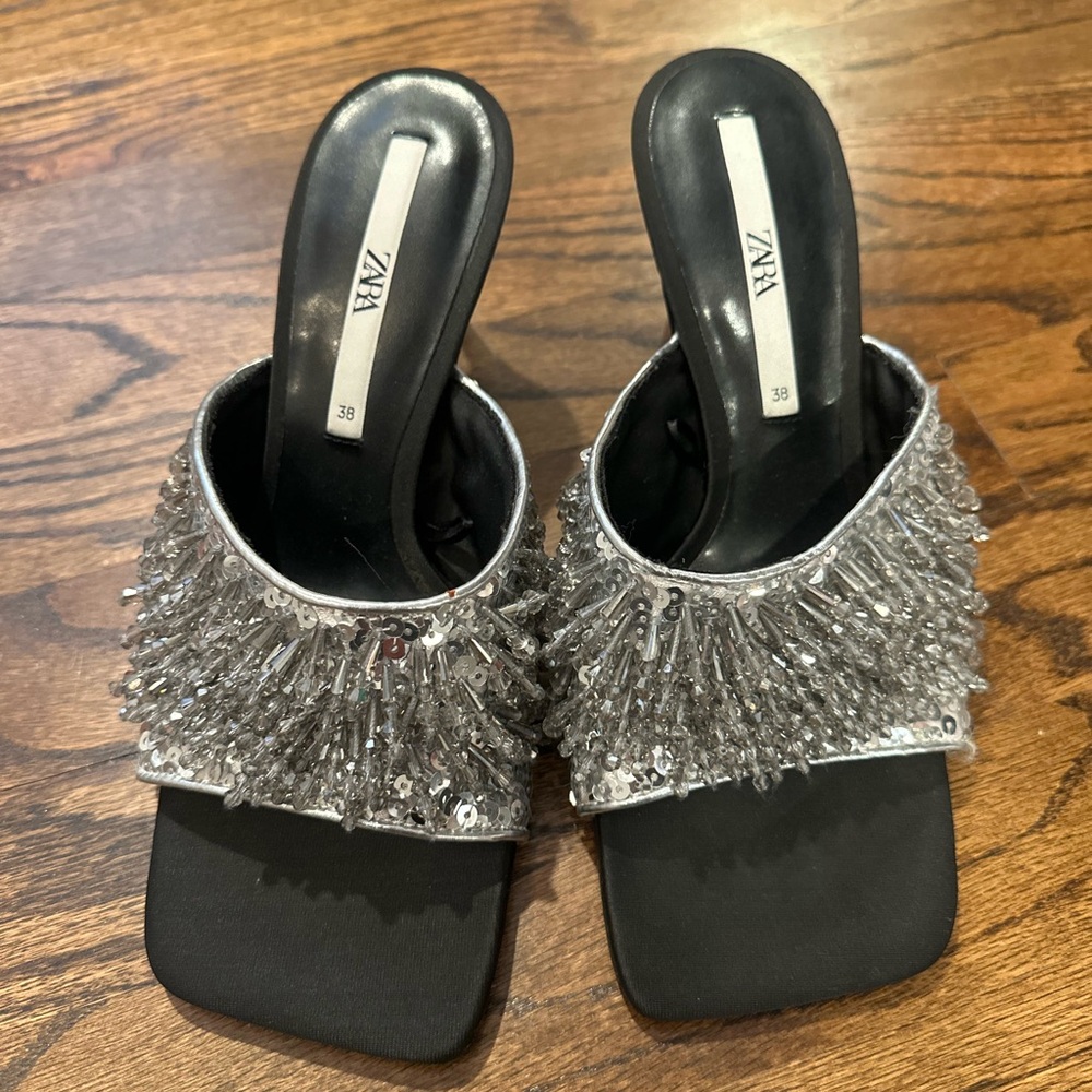 Zara Women's Black and Silver Embellished Heels